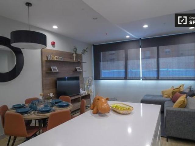 Alquiler de habitaciones en Coliving de 6 dormitorios en Sevilla