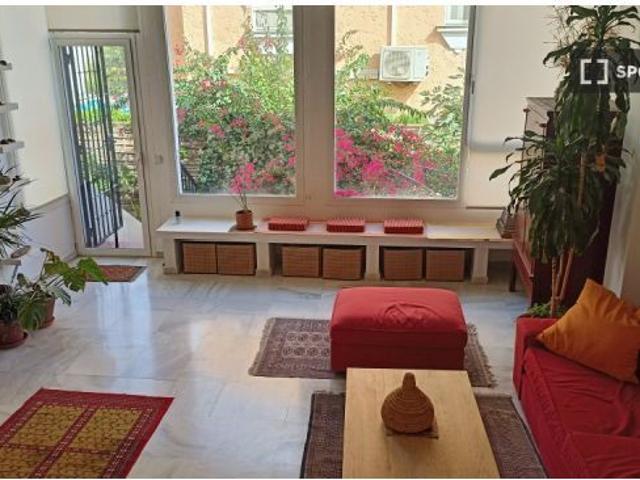 Alquiler de habitaciones en casa de 3 dormitorios en Málaga