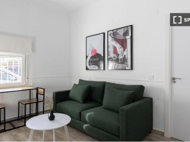 Alquiler de habitaciones en apartamento de 2 dormitorios en Getafe