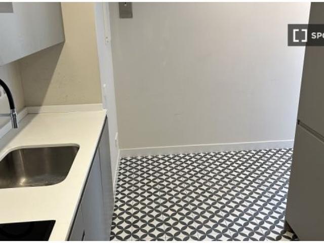 Alquiler de habitaciones en apartamento de 6 dormitorios en Centro