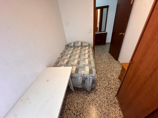 ALQUILER DE HABITACIONES EN AVDA LOS ALFARES A 1056
