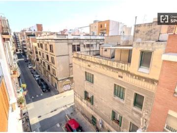 Alquiler de habitaciones en piso de 5 habitaciones en Camp DEn Grassot I Gràcia Nova