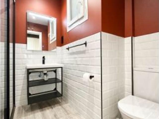 Alquiler de habitaciones en piso de 3 dormitorios en Arganzuela