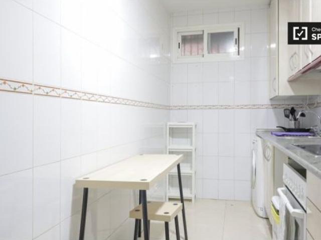 Alquiler de habitaciones en piso de 3 dormitorios en Comillas
