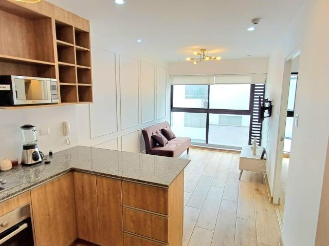 Alquiler de Hermoso Departamento En San Isidro