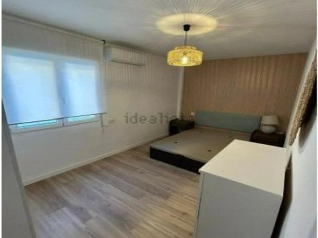 ALQUILER DE LINDA VIVIENDA REFORMADA ZONA PLA DEL BON REPOS