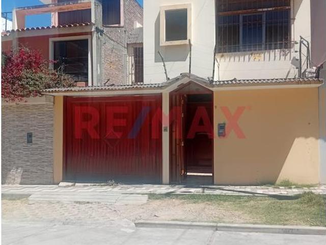 Alquiler De Linda Casa
