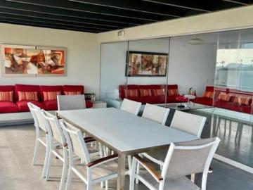 Alquiler de moderna casa en condominio cocoa asia