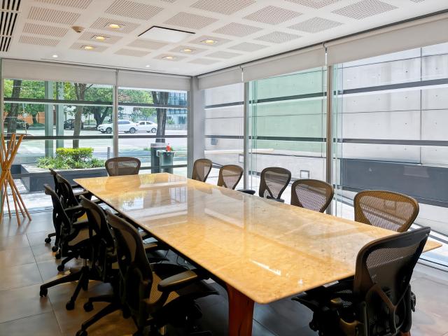 Alquiler de oficinas bellamente dise?adas para 5 personas en MEXICO CITY, Spaces Prado Sur