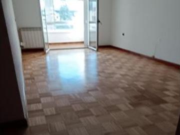 ALQUILER DE PISO A ESTUDIANTES