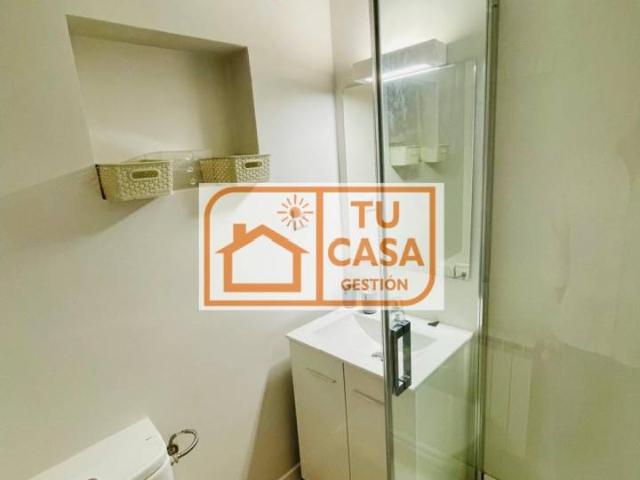 Alquiler de piso de tres habitaciones