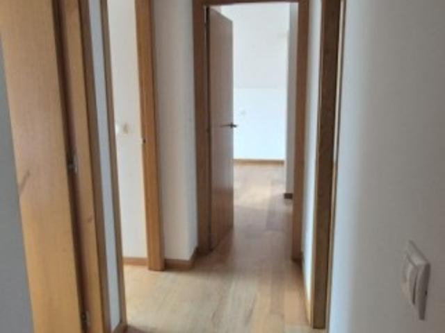 Alquiler de piso de 3 dormitorios, zona la Parda