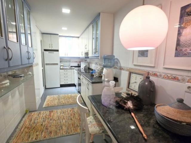 Alquiler de piso de 3 dormitorios, zona la Parda