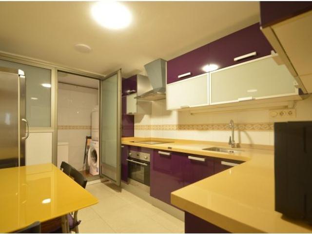 ¡Alquiler de Piso de 3 Habitaciones para Estudiantes en Almería!
