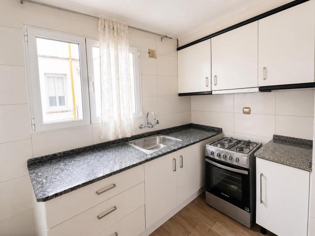 ALQUILER DE PISO DE 4 HABITACIONES