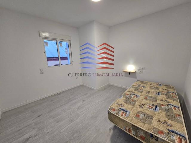ALQUILER DE PISO EXTERIOR EN C/ SIERRA XURÉS, ZONA SAN FRANCISCO – 680€ CON COMUNIDAD INCLUIDA