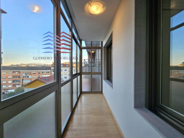 ALQUILER DE PISO EXTERIOR EN ZONA VINTEÚN – CALLE RÍO DE LIMIA | 630 € + 60 € COMUNIDAD