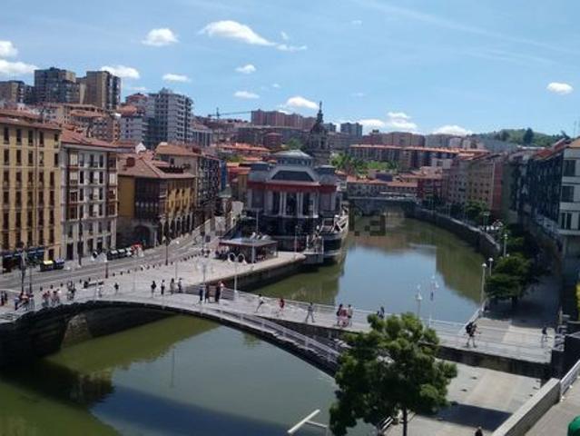 Alquiler de piso en Muelle de la Merced, 4
