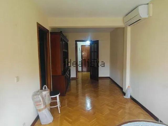 Alquiler de piso en Avenida Aragón, 6