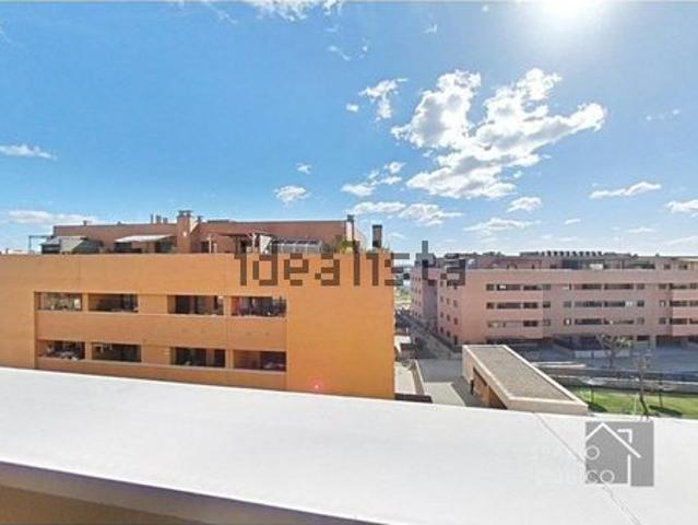 Alquiler de piso en Avenida de Clara Campoamor