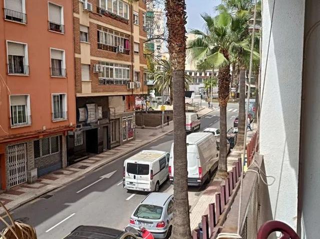 Alquiler de piso en Avenida de Barcelona, 20