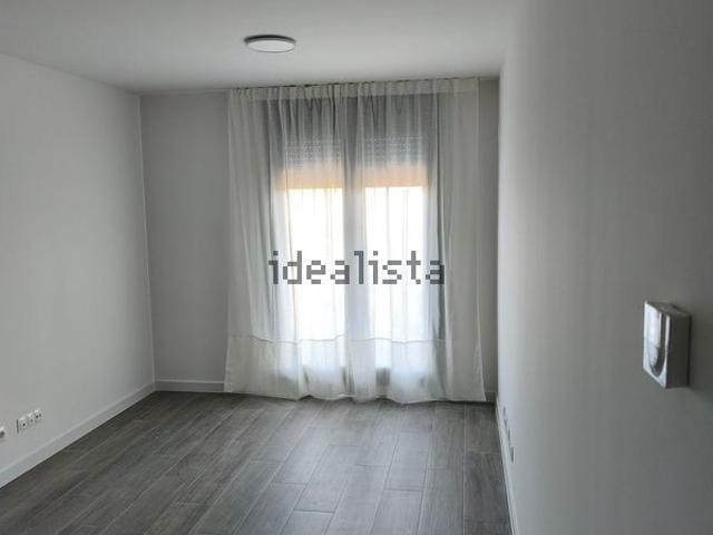 Alquiler de piso en Avenida Isaac Peral, 7