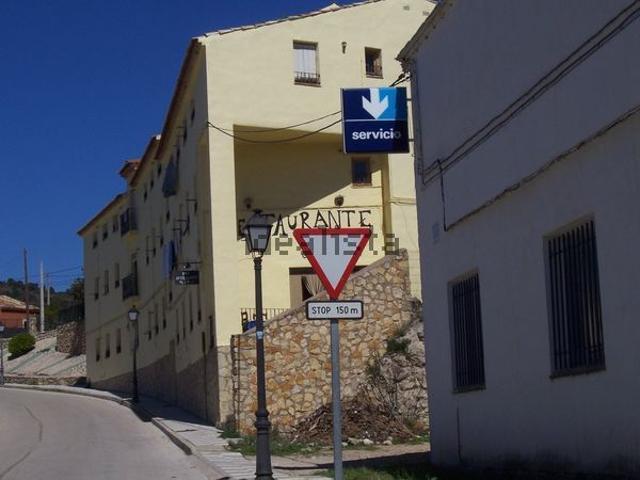 Alquiler de piso en Avenida Luis Ocaña, 2