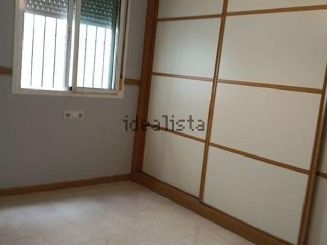 Alquiler de piso en Avenida Palomares, 38