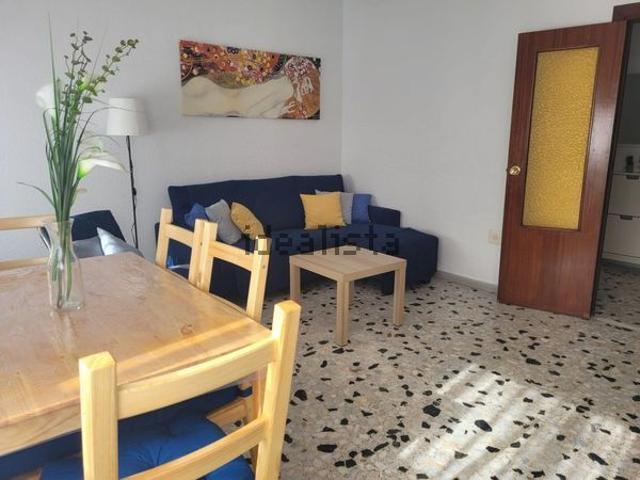 Alquiler de piso en Altamira Oliveros Barrio Alto