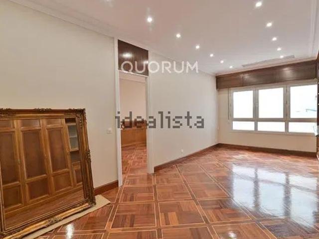 Alquiler de piso en Calle Máximo Aguirre