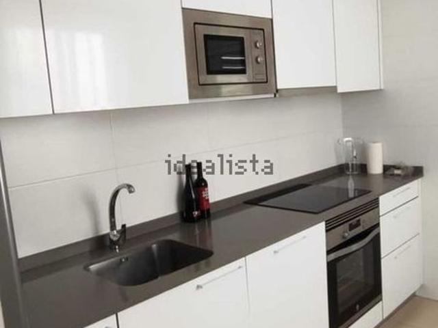 Alquiler de piso en Calle Miguel Delibes