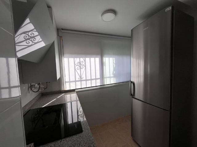 Alquiler de piso en Calle Algeciras, 21