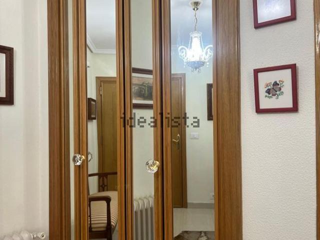 Alquiler de piso en Calle Alexandre Bóveda