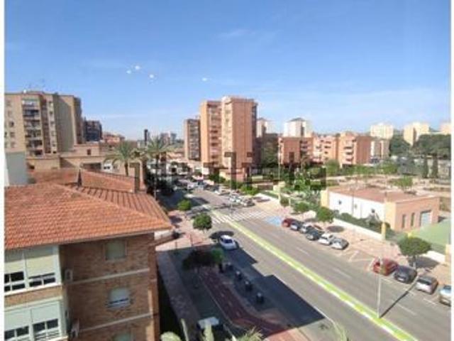 Alquiler de piso en Calle Alfonso X el Sabio