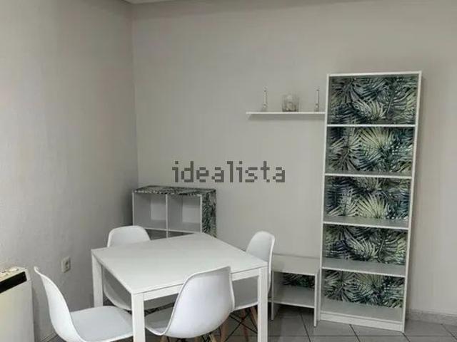 Alquiler de piso en Calle Ancha, 22