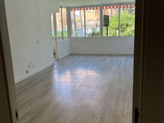 Alquiler de piso en Calle Ángel Guimerá, 2