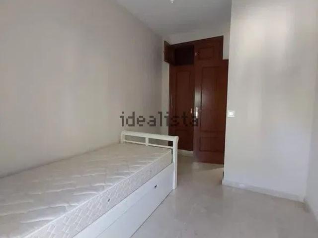 Alquiler de piso en Calle Budapest, 29
