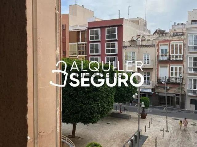 Alquiler de piso en Calle Beatas
