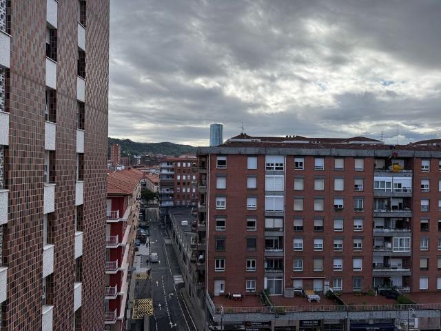 Alquiler de piso en Calle Blas de Otero