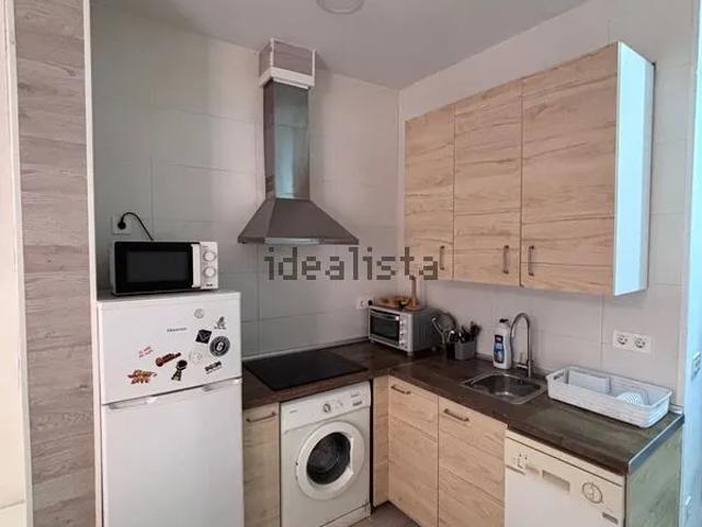 Alquiler de piso en Calle Casta Álvarez, 21