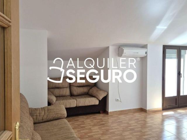Alquiler de piso en Calle de Enrique Capdevila
