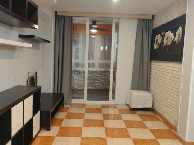Alquiler de piso en Calle de Grecia