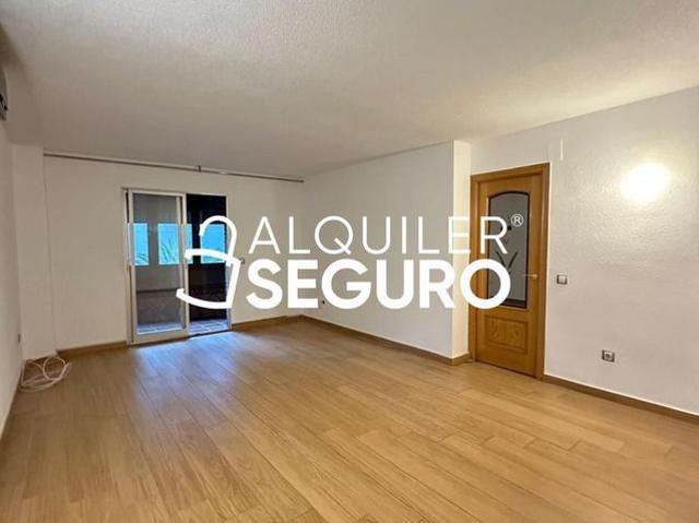 Alquiler de piso en Calle de Italia