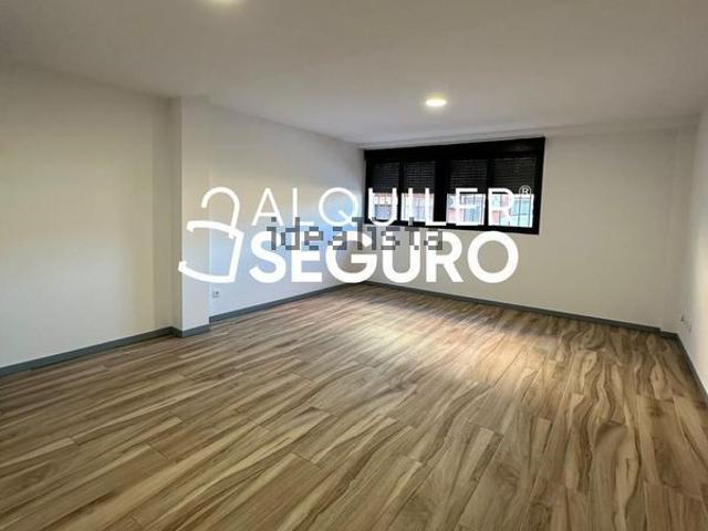 Alquiler de piso en Calle de la Harina