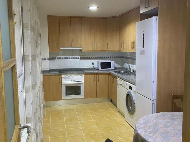 Alquiler de piso en Calle de Pedrera Baja, 30