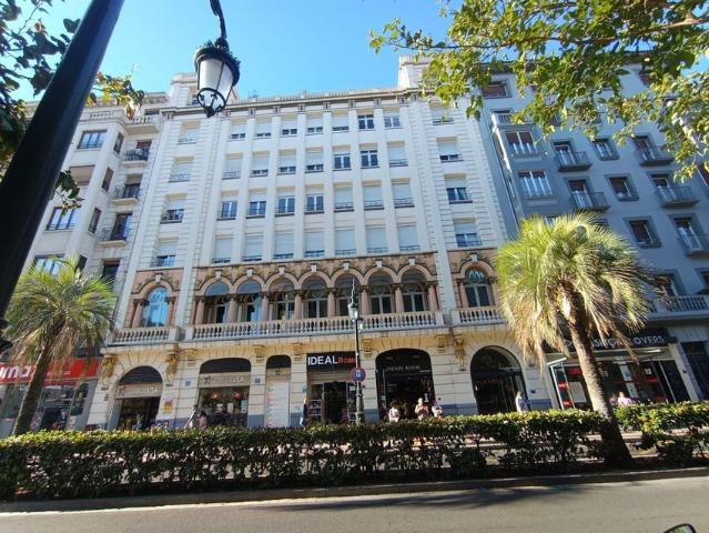 Alquiler de piso en Calle del Conde de Aranda, 3