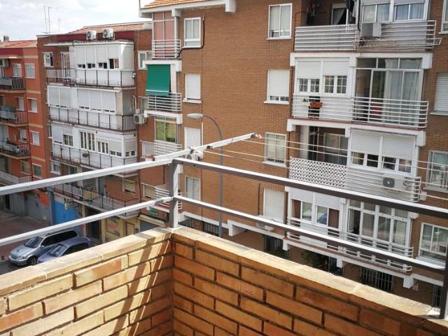 Alquiler de piso en Calle del Obispo Eijo de Garay