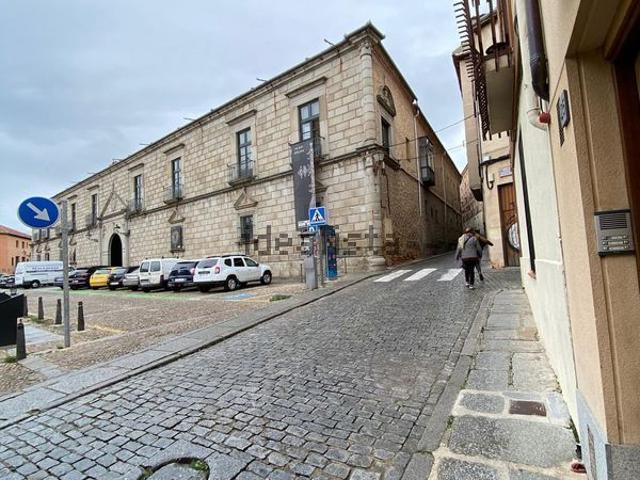 Alquiler de piso en Calle Doctor Velasco