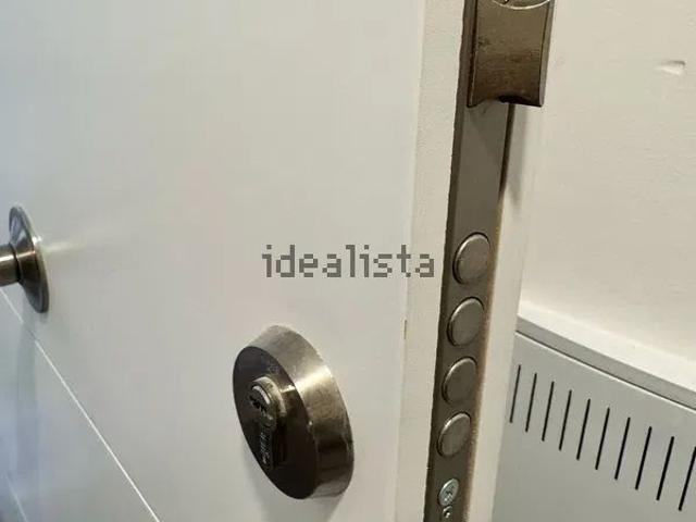 Alquiler de piso en Calle Praga, 9