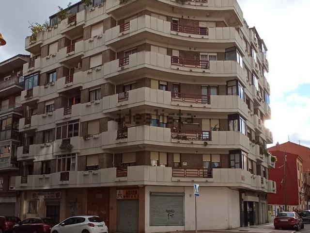 Alquiler de piso en Calle Rafael María de Labra, 16